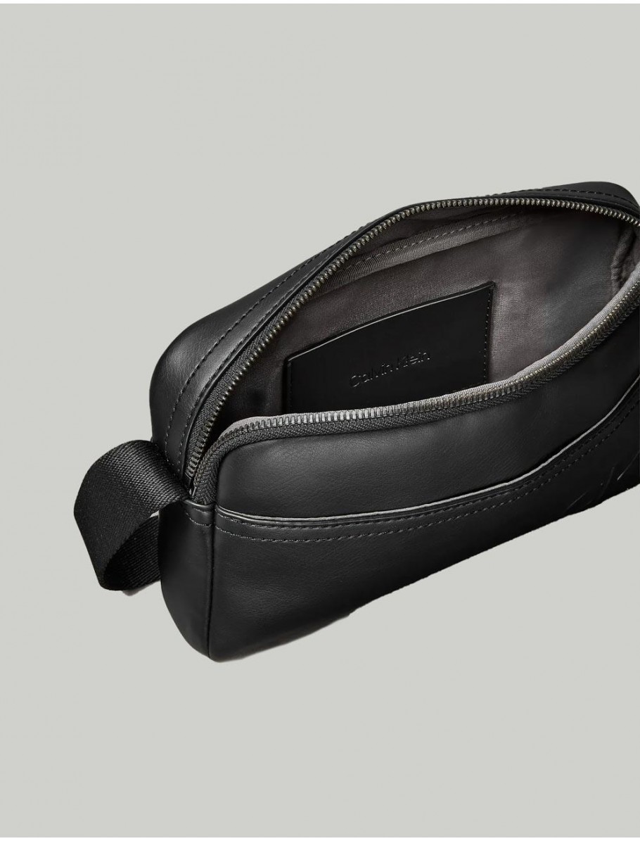 BANDOLERA CALVIN KLEIN CK CAMERA BAG NEGRO