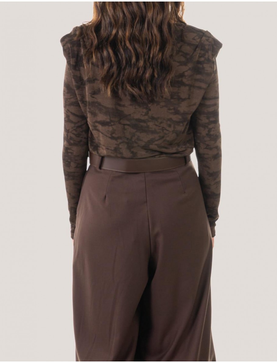 CAMISETA OBVIO GINA MARRoN