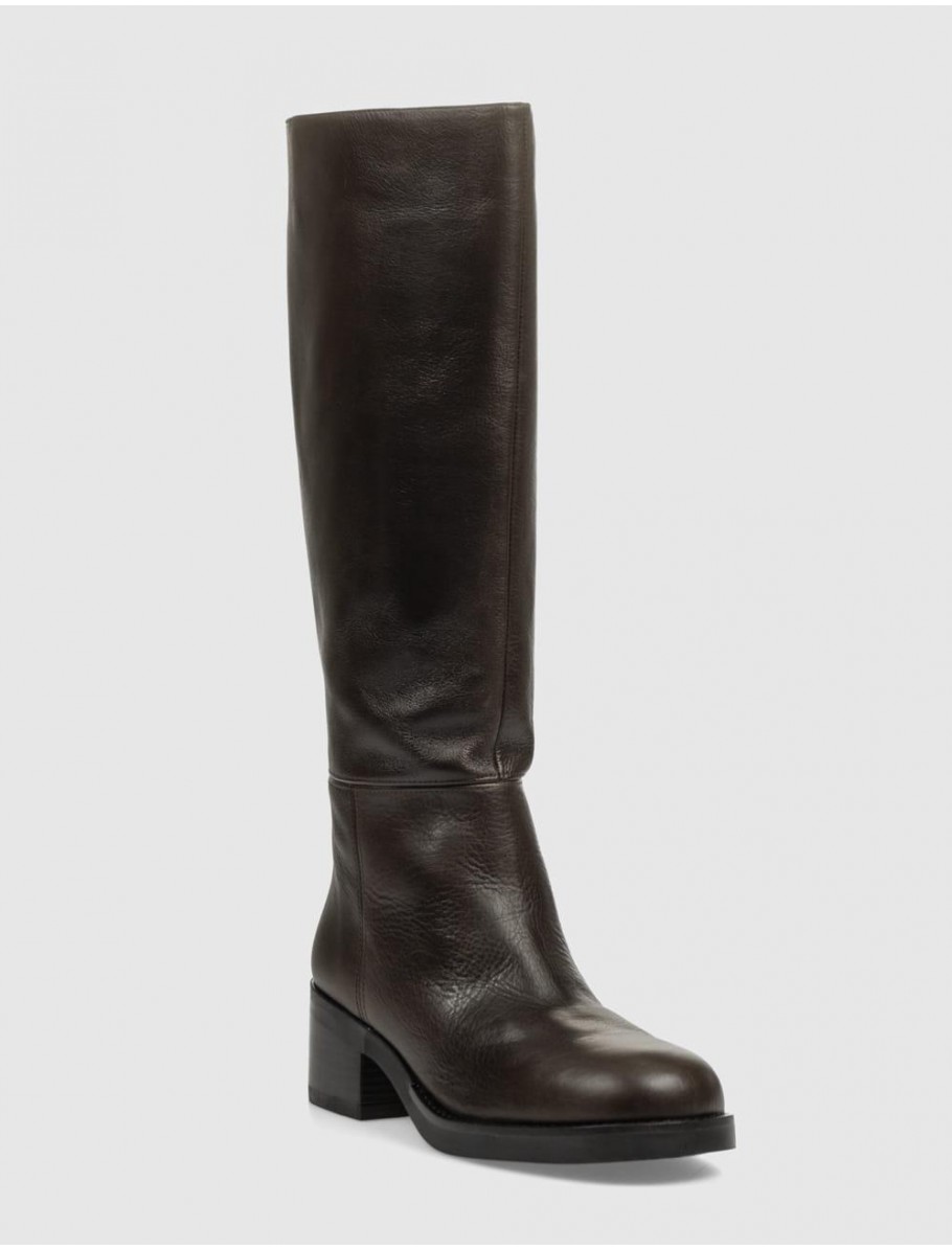 BOTA ANGEL ALARCON 25565 MARRoN