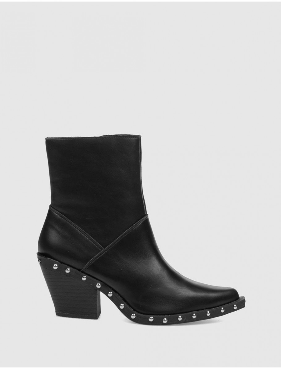 BOTiN KAMOME TRENDS MIKE NEGRO