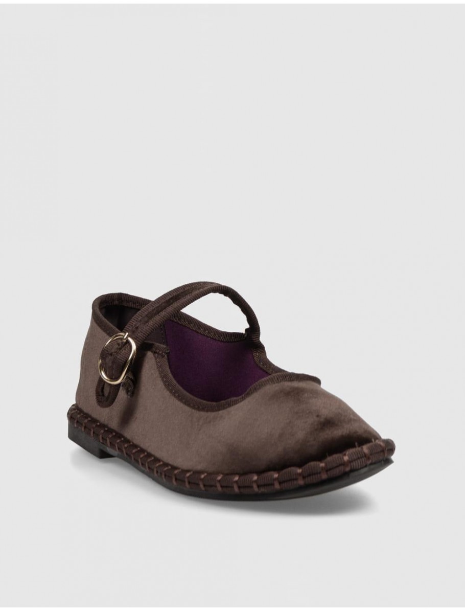 MERCEDITA KAMOME TRENDS RYLEE MARRoN