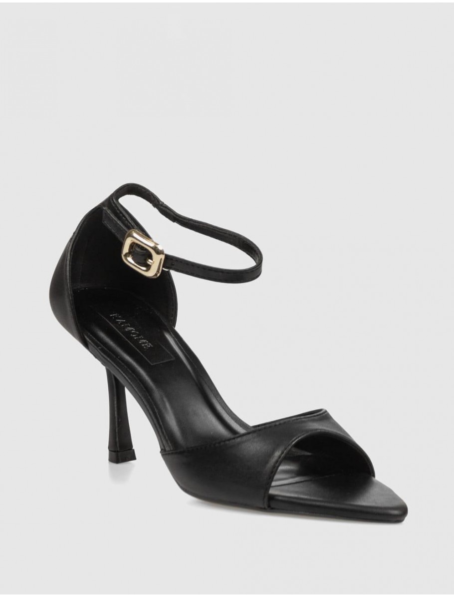 SALoN KAMOME TRENDS EUCA NEGRO