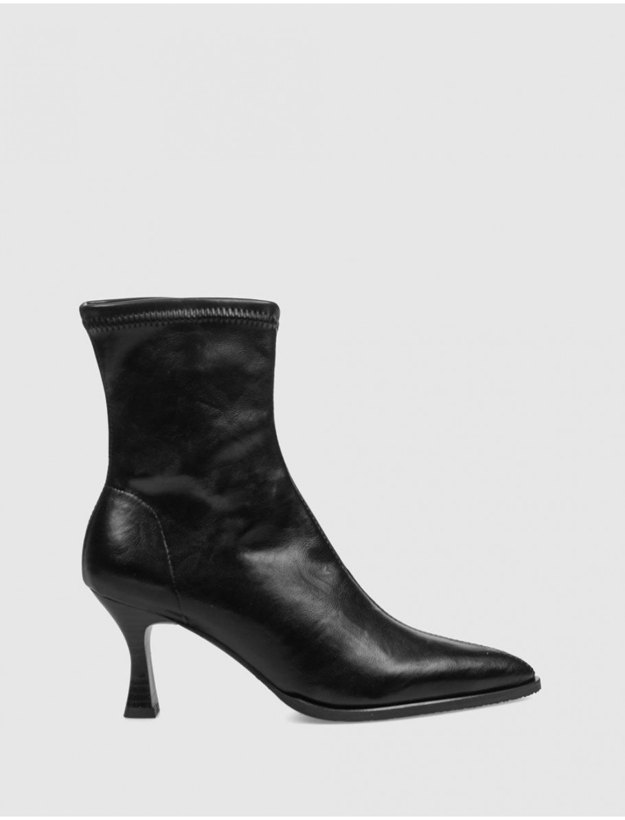 BOTiN MISS ELASTIC ZETA PLUS 78039 NEGRO