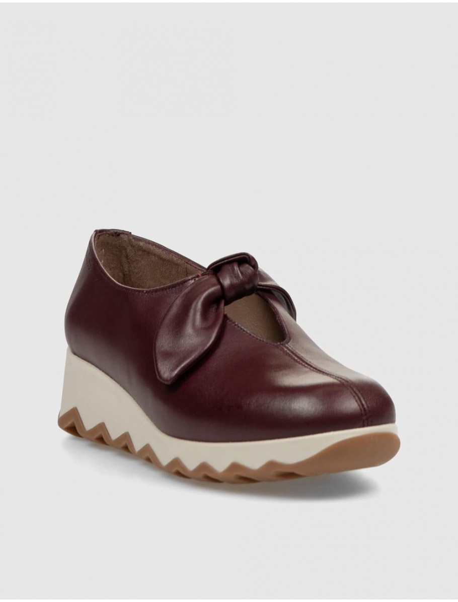 ZAPATO WONDERS C 7611 BURDEOS