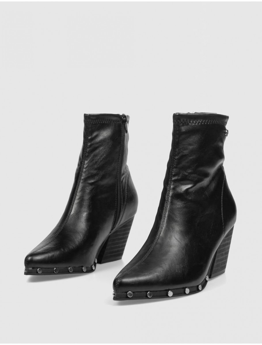 BOTiN KAMOME TRENDS ZURI NEGRO