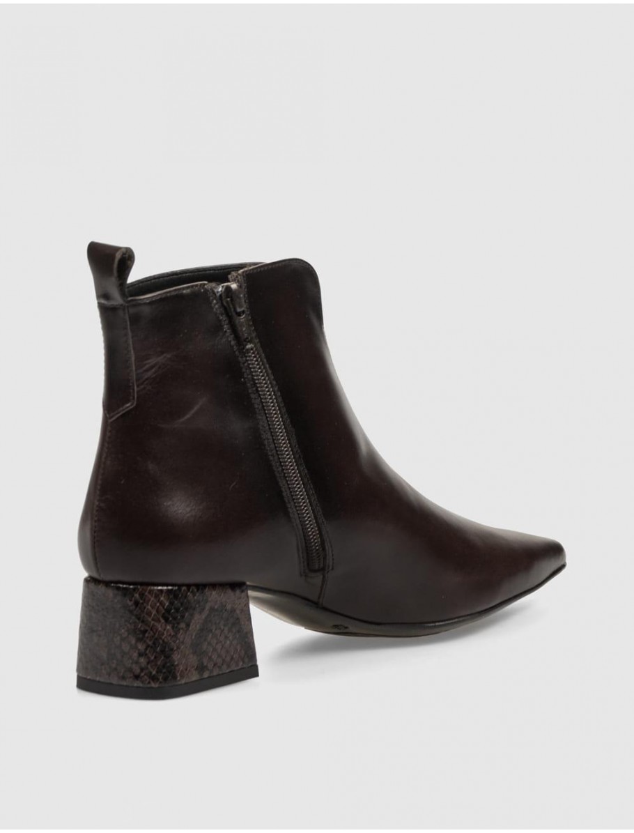 BOTiN DESIREE RABAT7 MARRoN