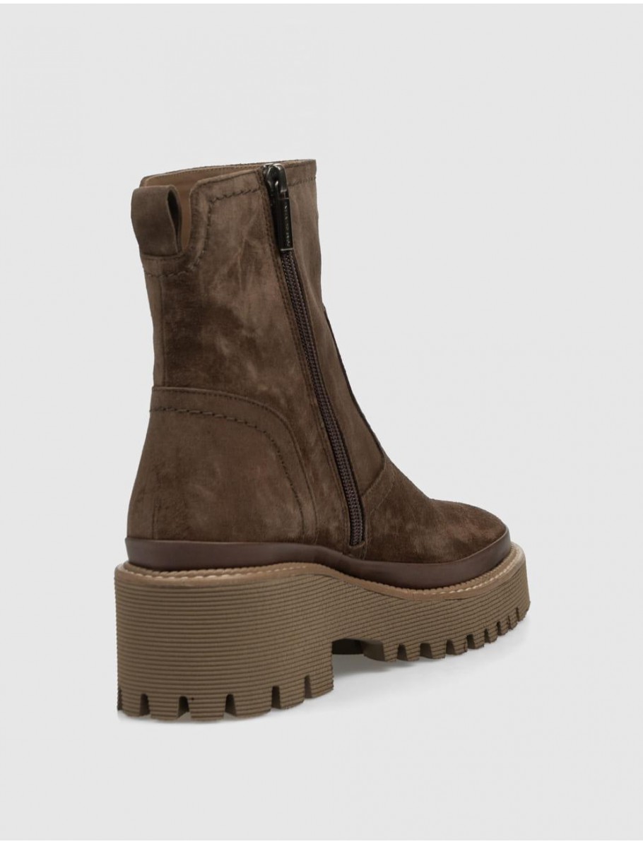 BOTiN PONS QUINTANA 10023000 MARRoN