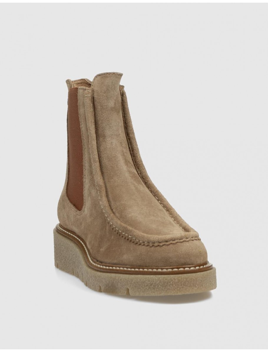 BOTiN WEEKEND 27305 CaMEL