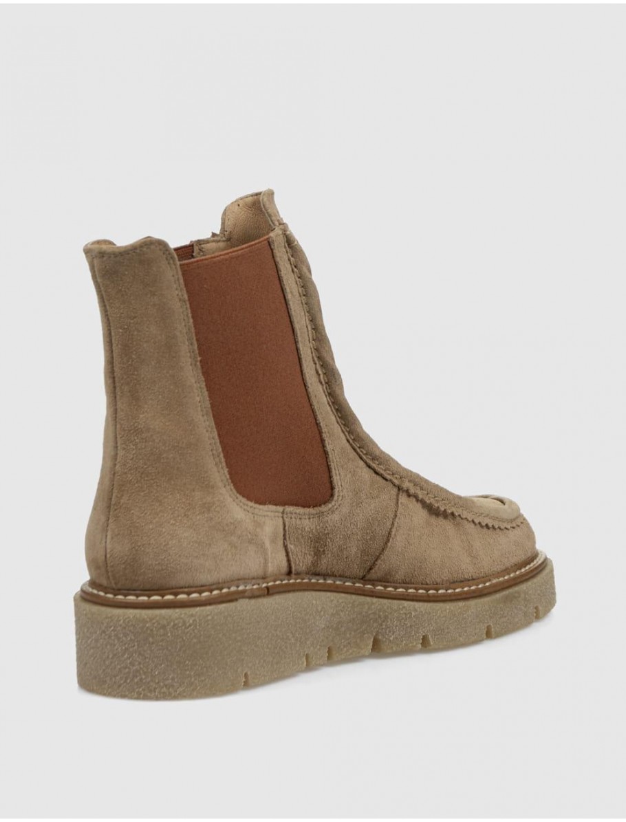 BOTiN WEEKEND 27305 CaMEL