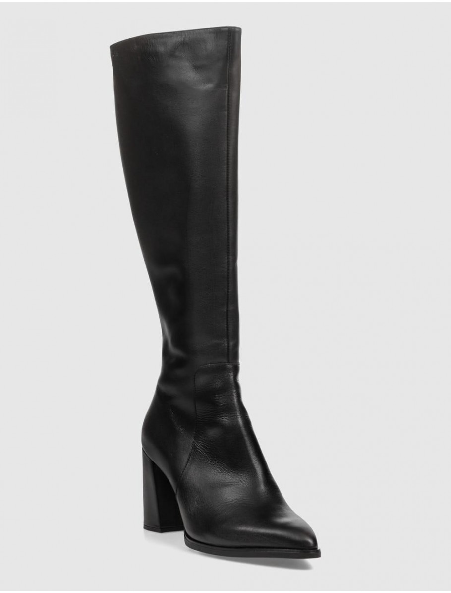 BOTA WONDERS M 5432 NEGRO