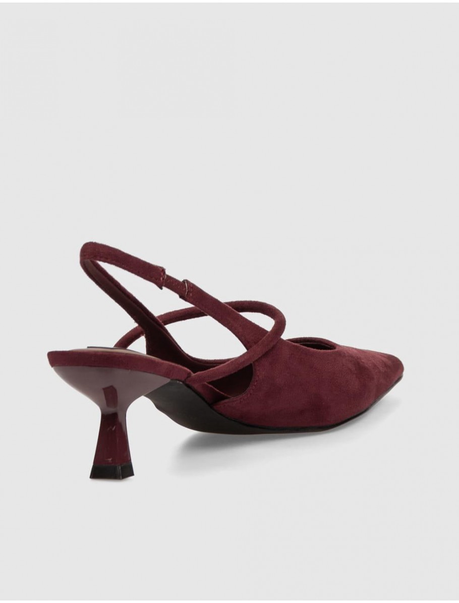 SALoN KAMOME TRENDS QUINN BURDEOS