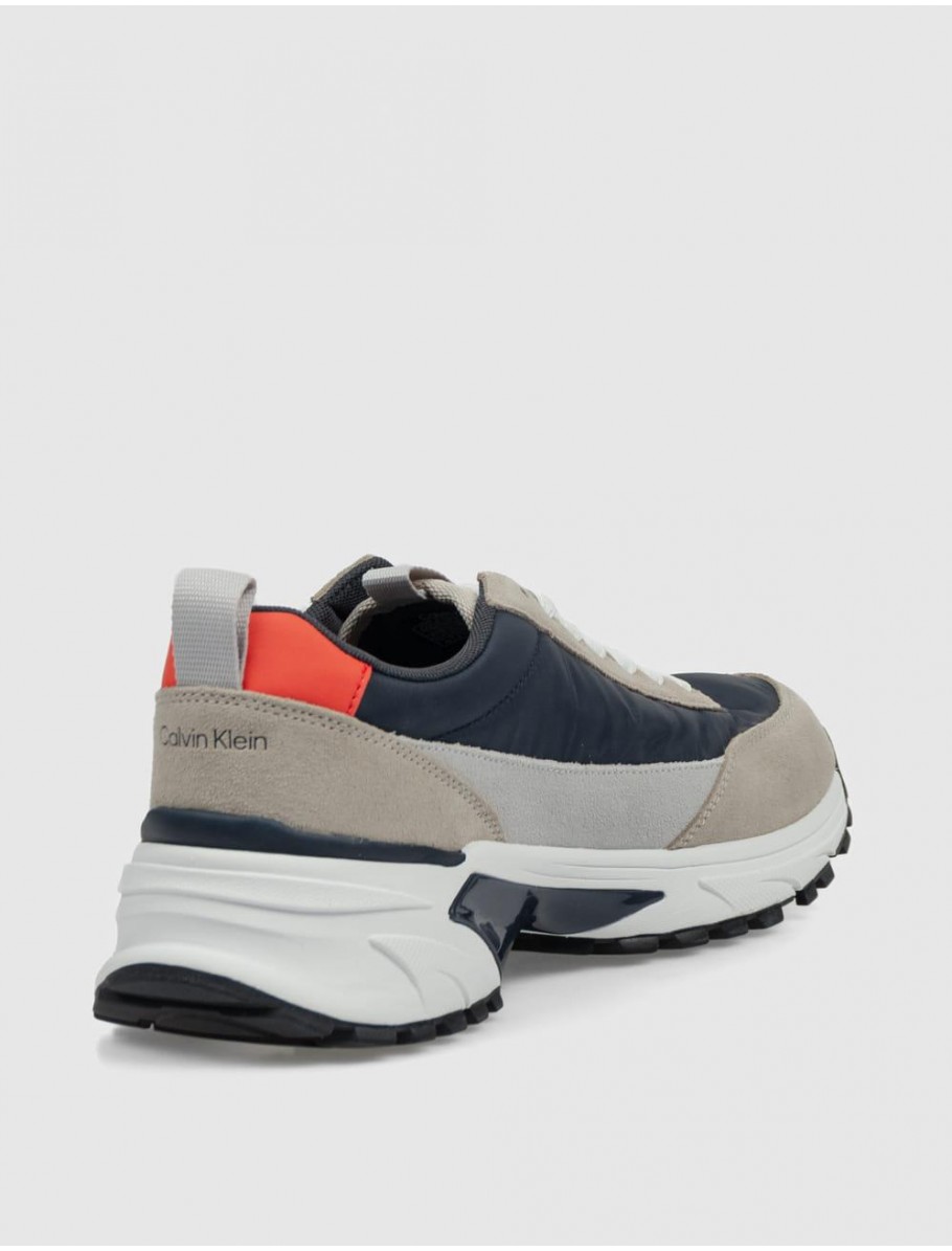 ZAPATILLA CALVIN KLEIN HIKE RUNNER CASUAL NY SU MARINO