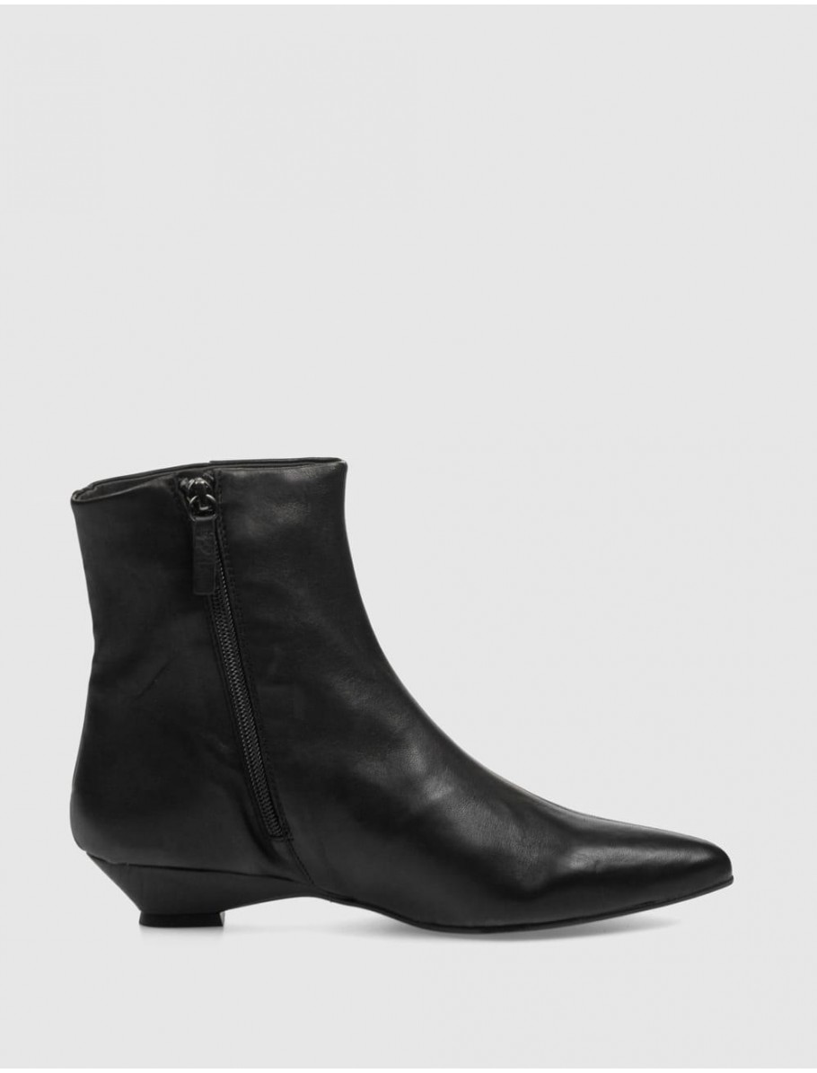 BOTiN GAIMO MAGNOLIA NEGRO