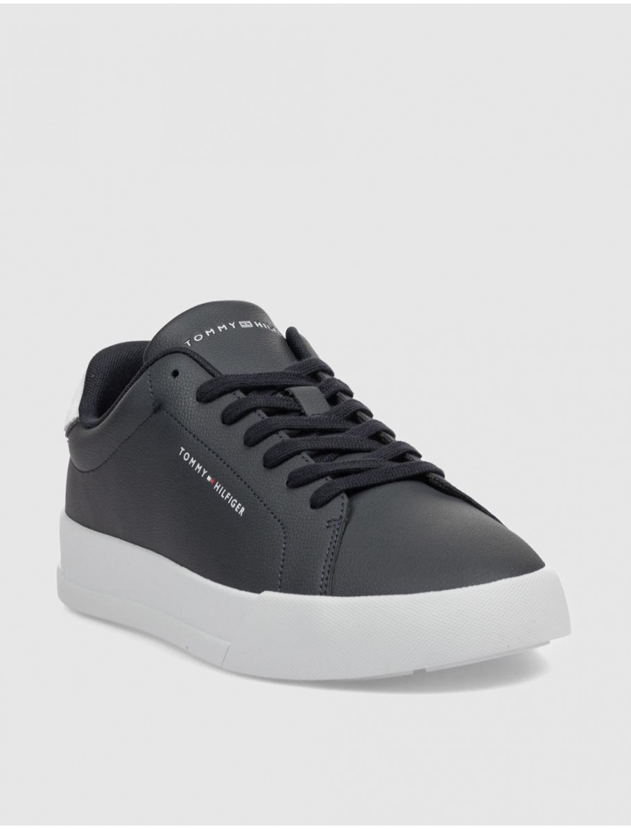 ZAPATILLA TOMMY HILFIGER TH COURT LTH DETAIL ESS MARINO