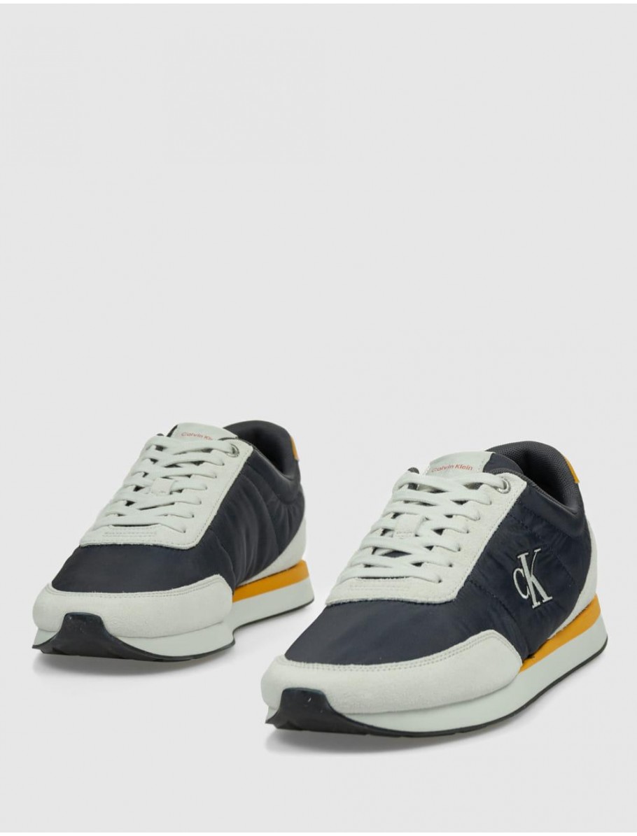ZAPATILLA CALVIN KLEIN RETRO RUNNER ESS MIX MAT MARINO