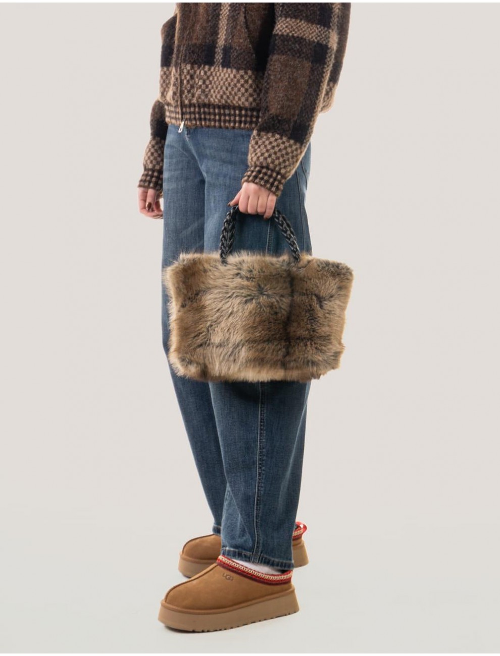 BOLSO OBVIO COMPLEMENTOS ALCON MARRoN