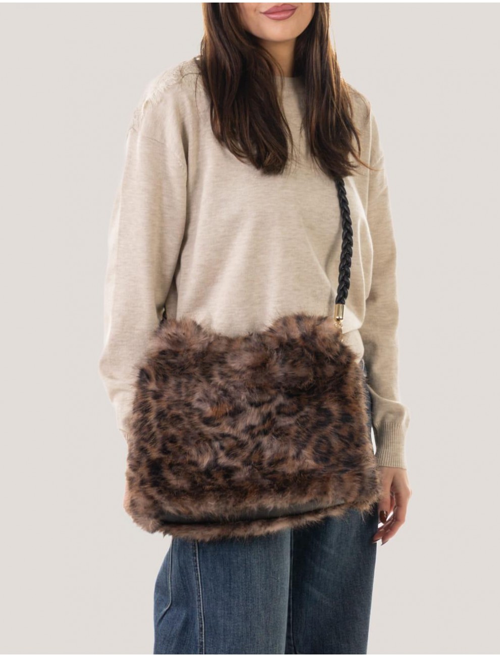 BOLSO OBVIO COMPLEMENTOS AMAT MARRoN