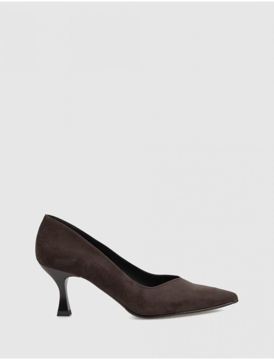 SALoN OBVIO ZEUS MARRoN