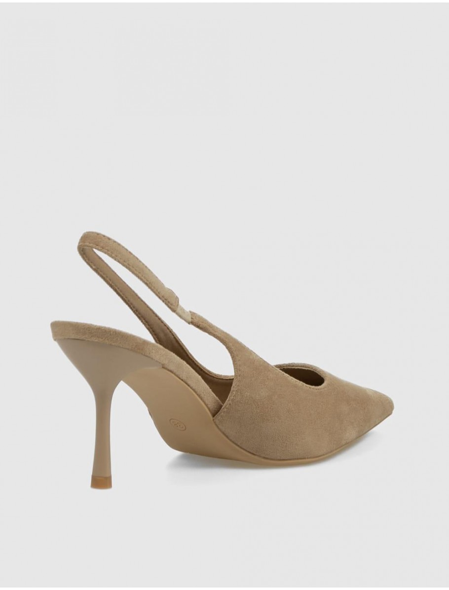 SALoN KAMOME TRENDS IANA BEIG