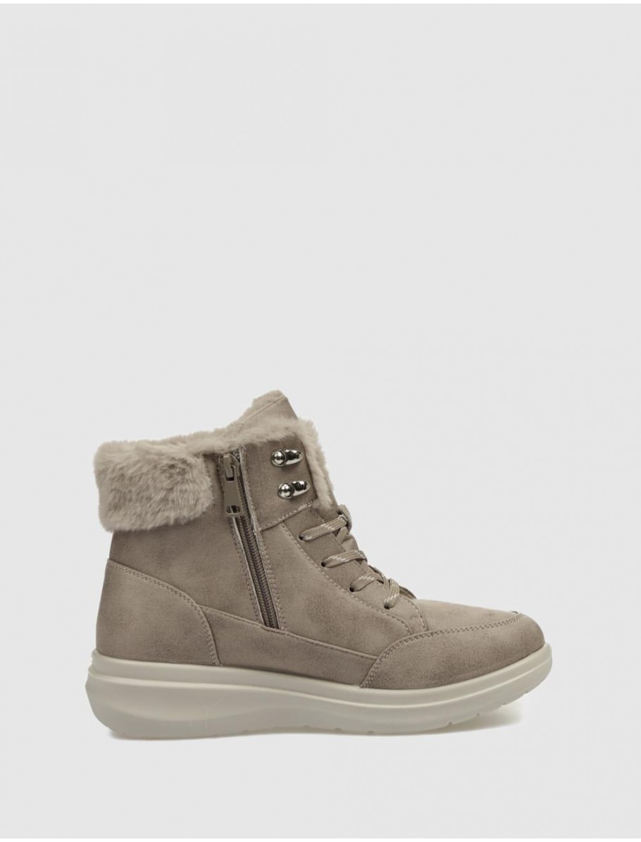 BOTiN KAMOME TRENDS LIA BEIG