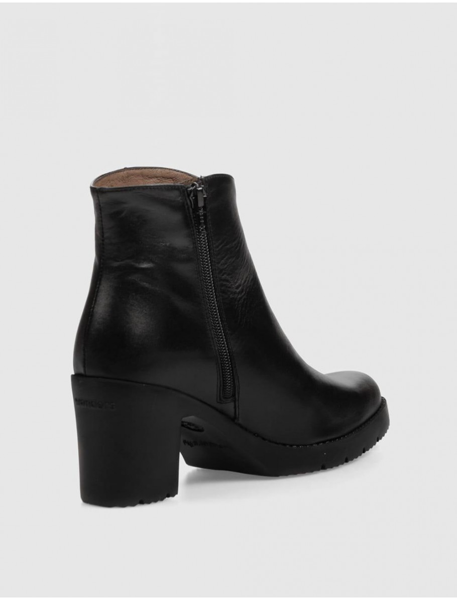 BOTiN WONDERS M 4502 NEGRO