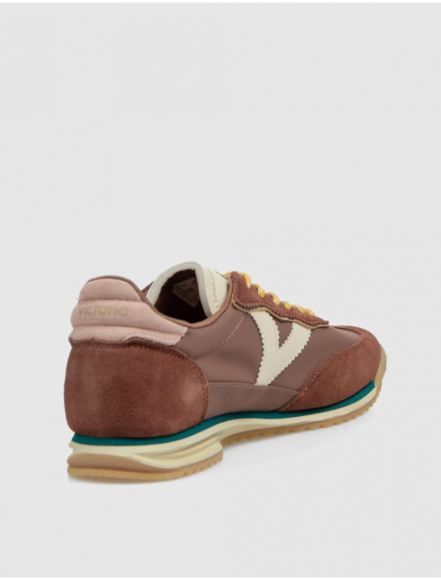 ZAPATILLA VICTORIA SATURNO MARRoN