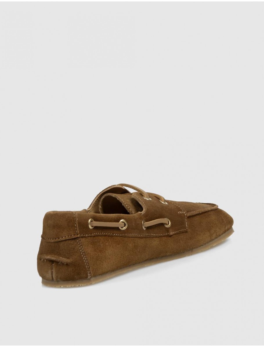 NaUTICO BAREFOOT MUSTANG 55876 MARRoN