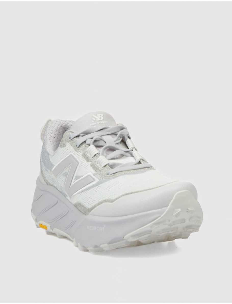 ZAPATILLA NEW BALANCE WTHIER BEIG
