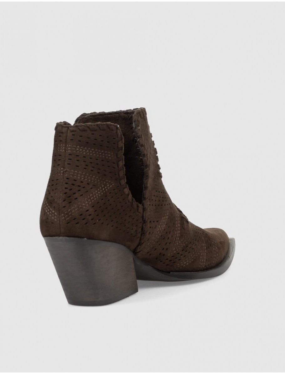 BOTiN KAMOME TRENDS MAYA MARRoN