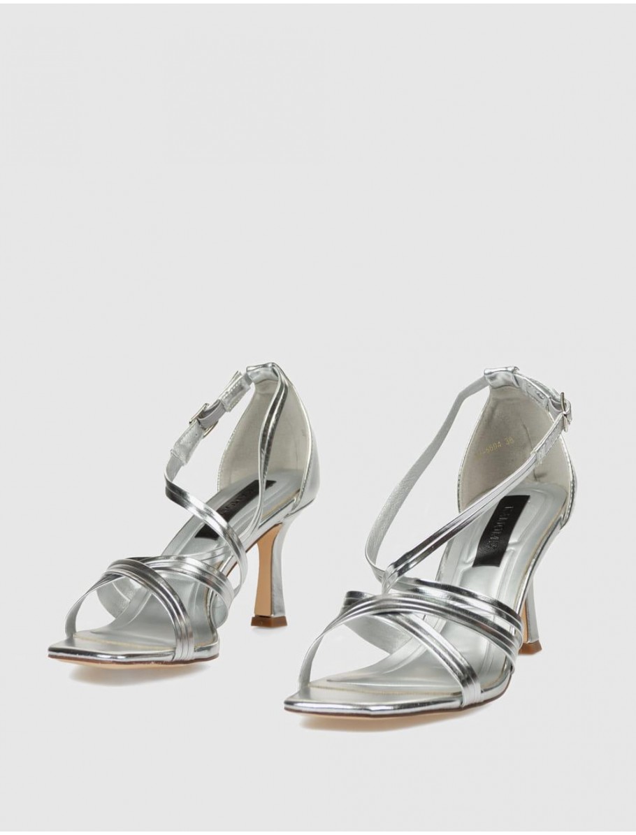 SANDALIA KAMOME TRENDS LAZA PLATA