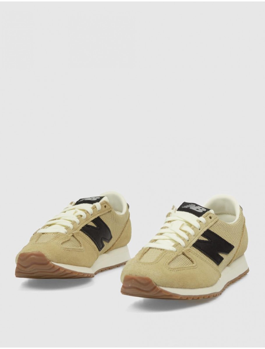 ZAPATILLA NEW BALANCE U471 TAUPE