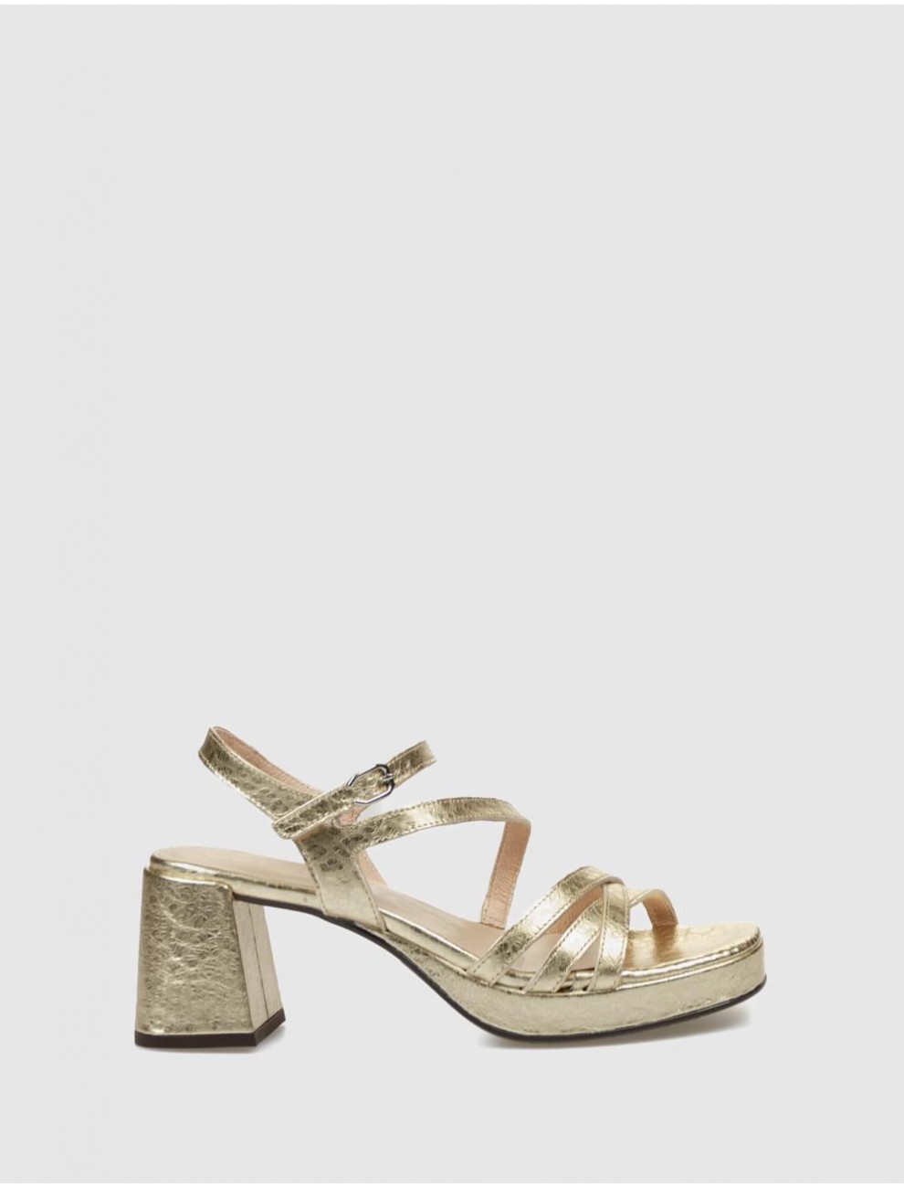 SANDALIA WONDERS G 6821 PLATINO