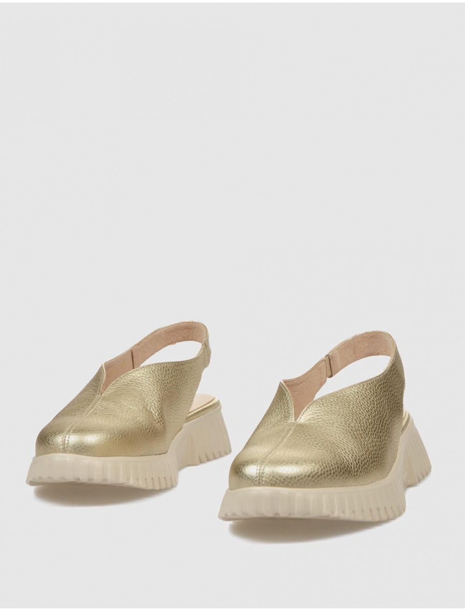 ZAPATO WONDERS A 4411 PLATINO