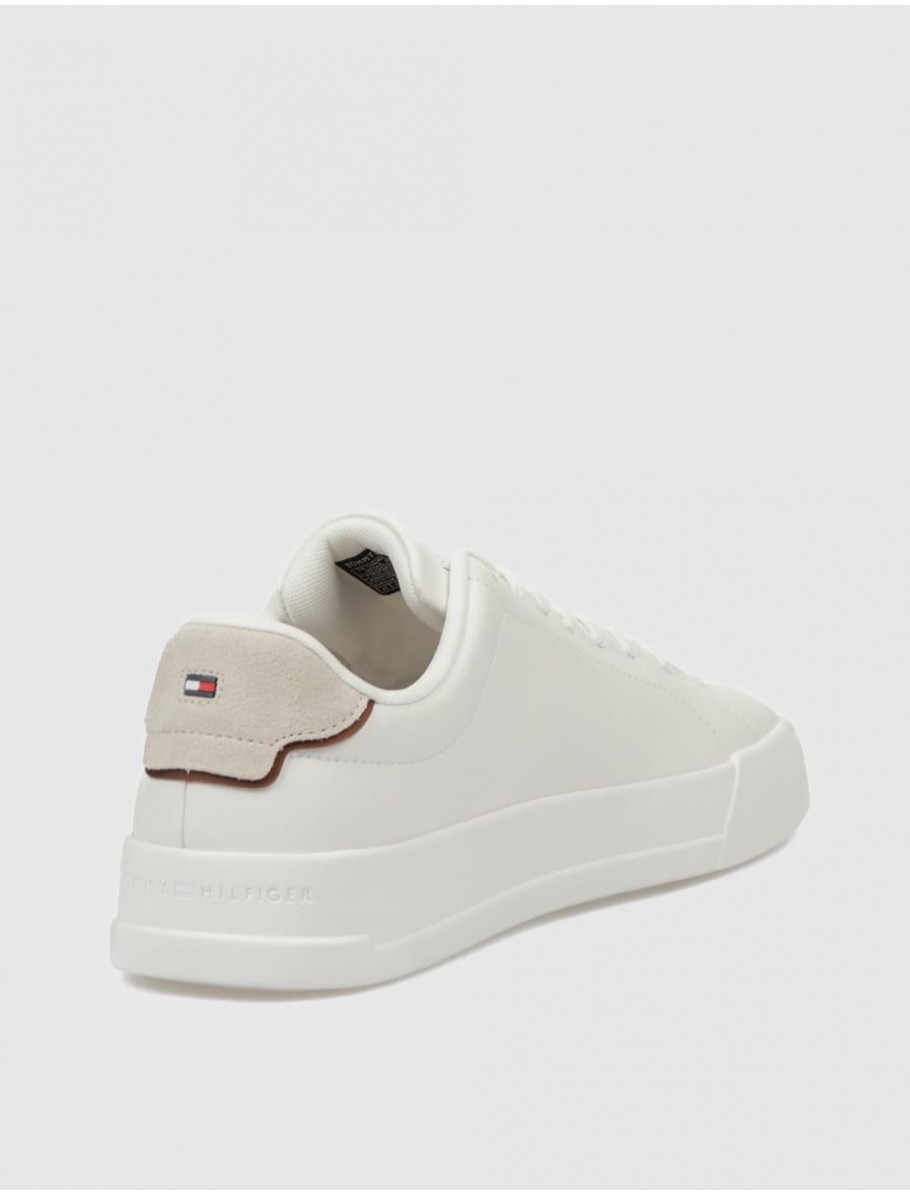 ZAPATILLA TOMMY HILFIGER TH COURT LTH DETAIL ESS BLANCO