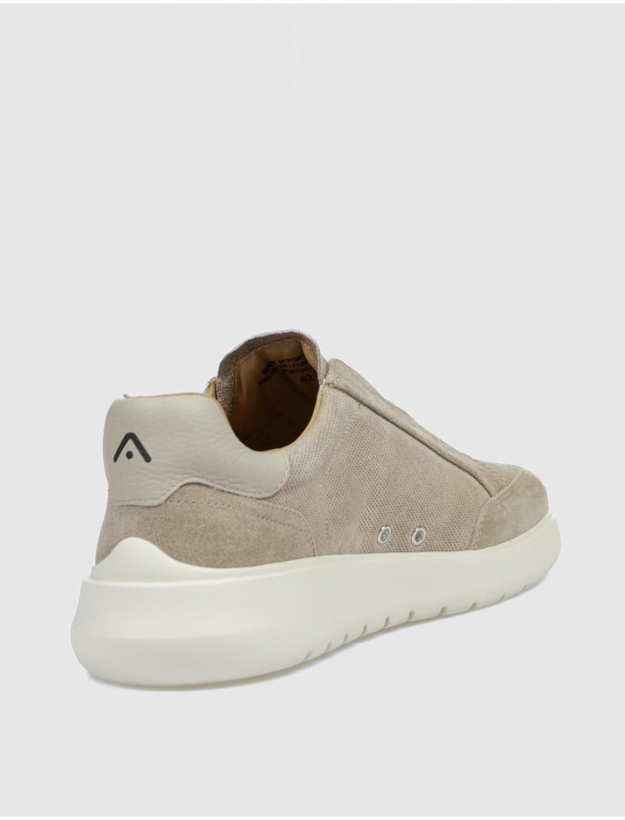 ZAPATILLA AMBITIOUS SHOES HOVER TAUPE