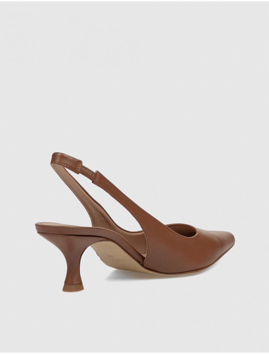 SALoN DESTALONADO MIUXA SIDNEX MARRoN