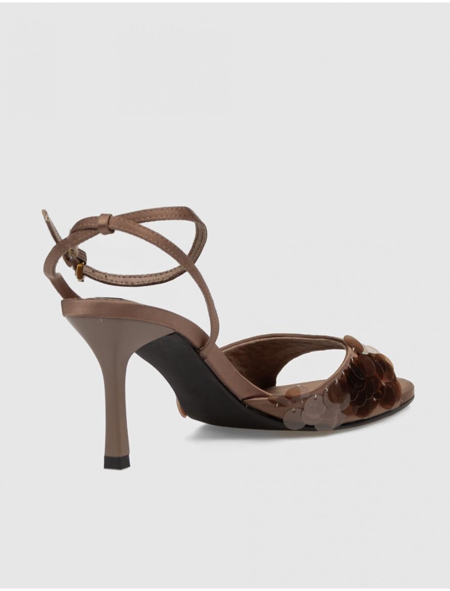 SANDALIA KAMOME TRENDS HELGA MARRoN