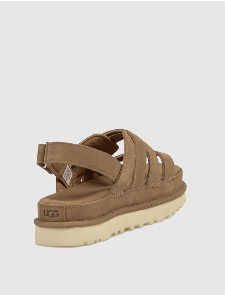 SANDALIA UGG GOLDENSTAR GLEAM CUERO