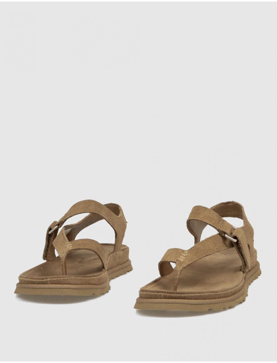 SANDALIA DE DEDO UGG GOLDENGAZE TOE POST CUERO