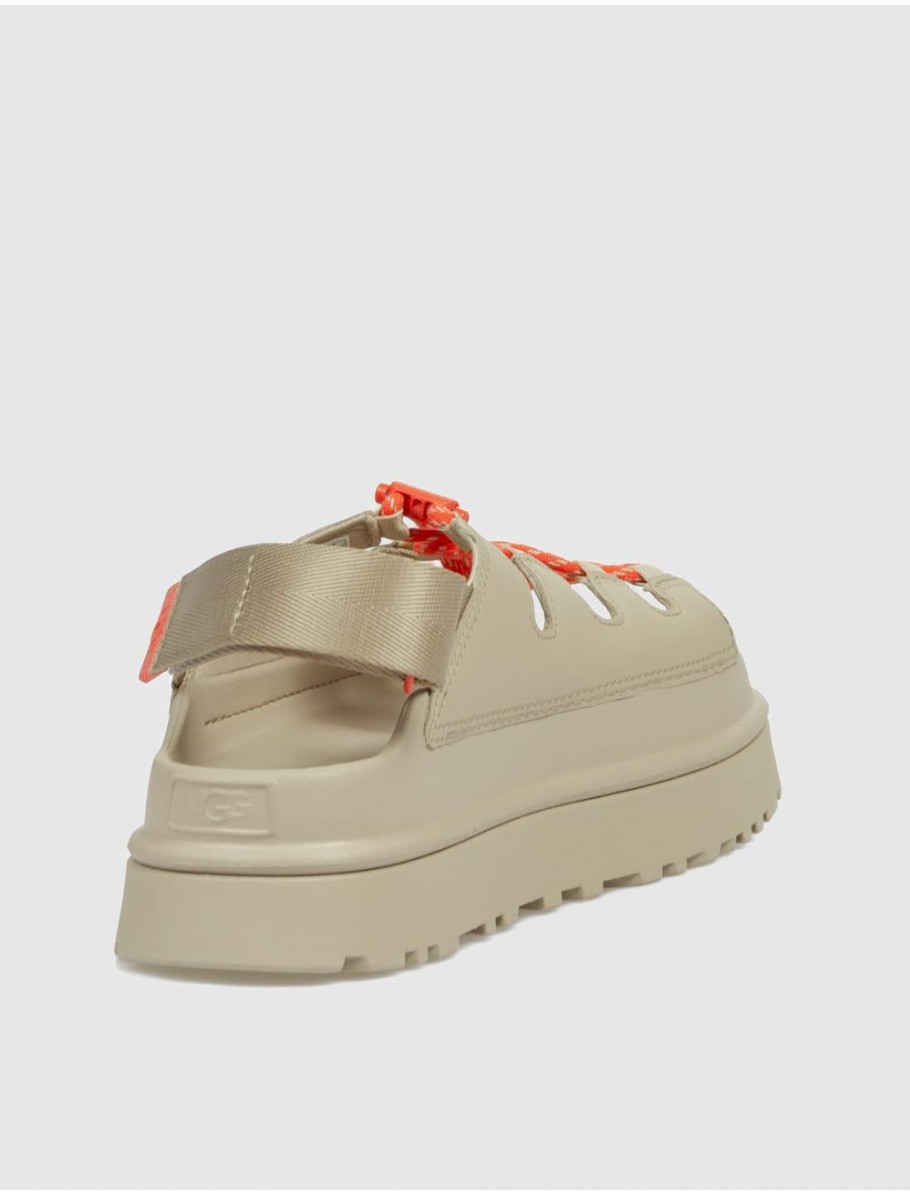 SANDALIA UGG GOLDENGLOW TOGGLE BEIG