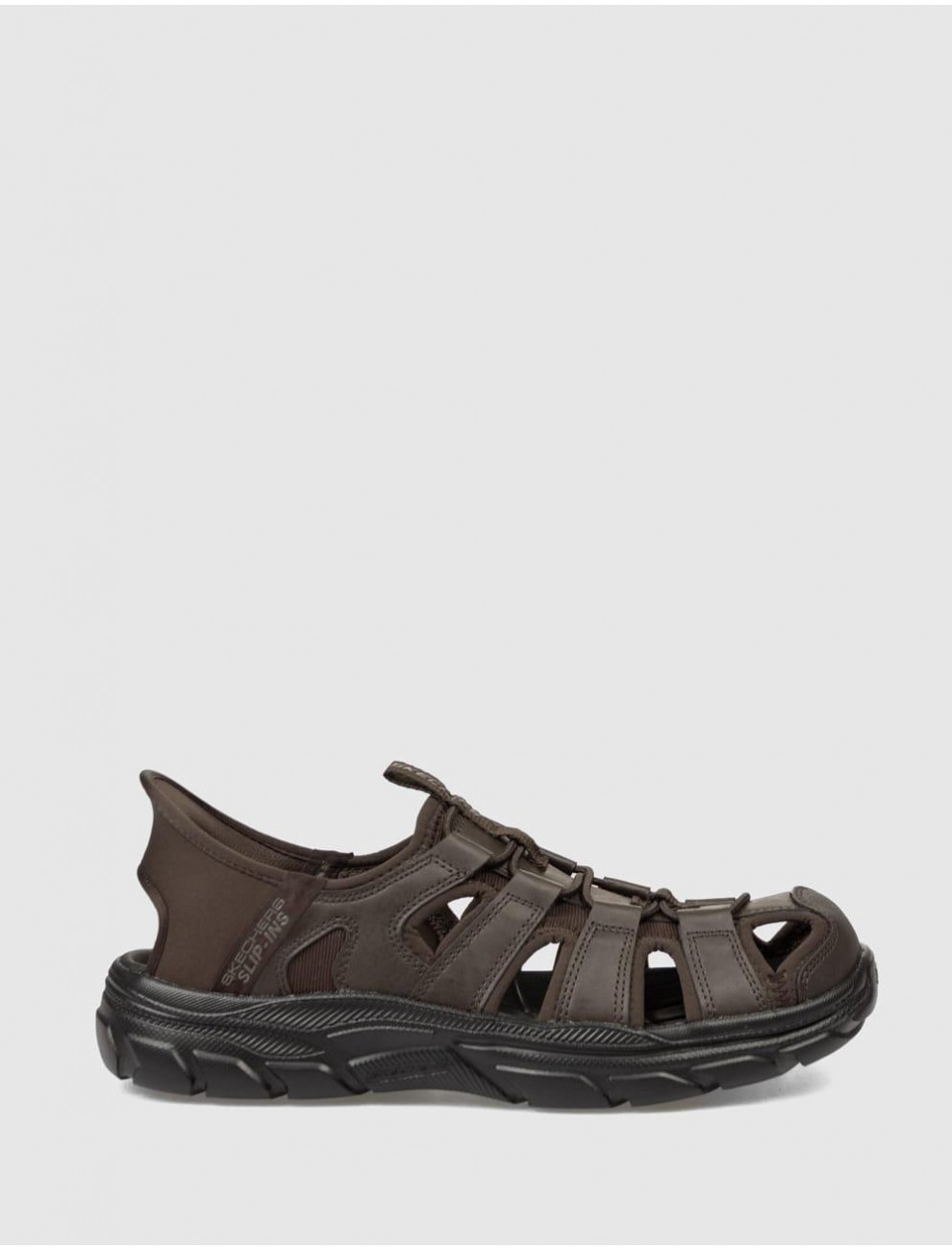 SANDALIA SKECHERS REVOLTED VARTAN MARRoN