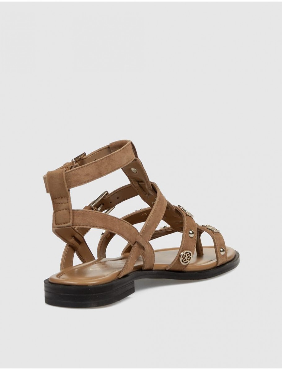 SANDALIA GUESS YAZZA2 MARRoN