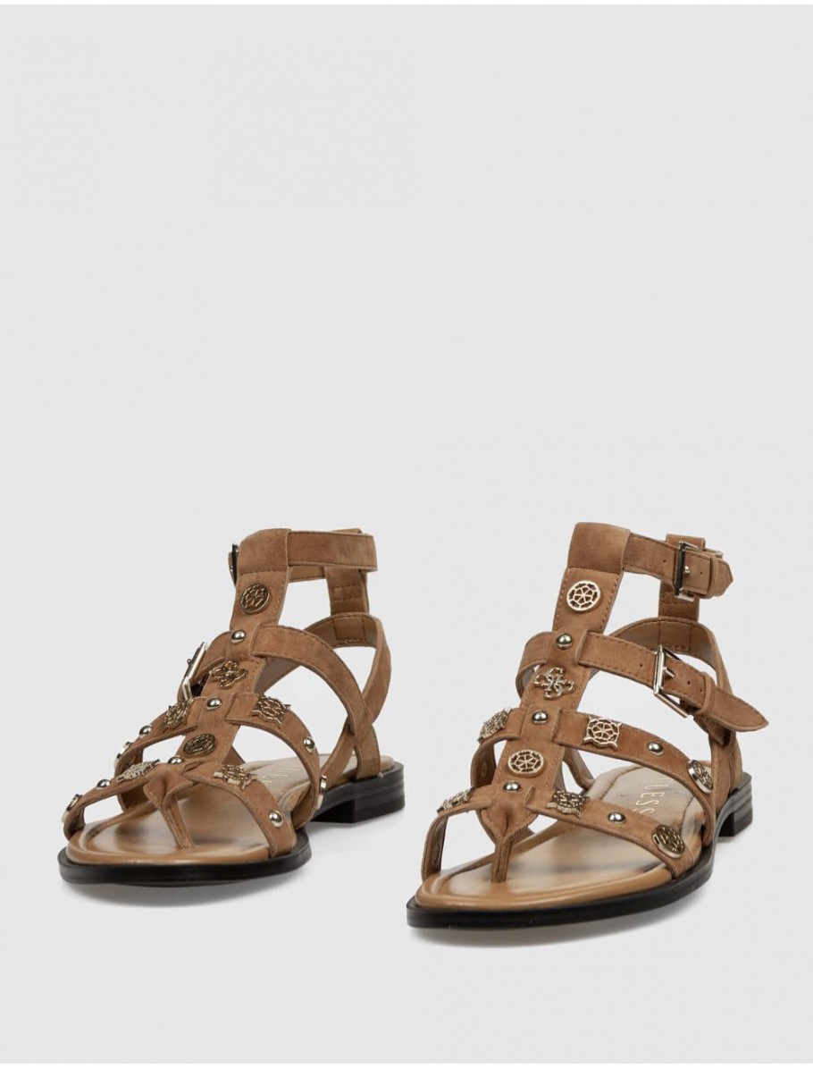 SANDALIA GUESS YAZZA2 MARRoN