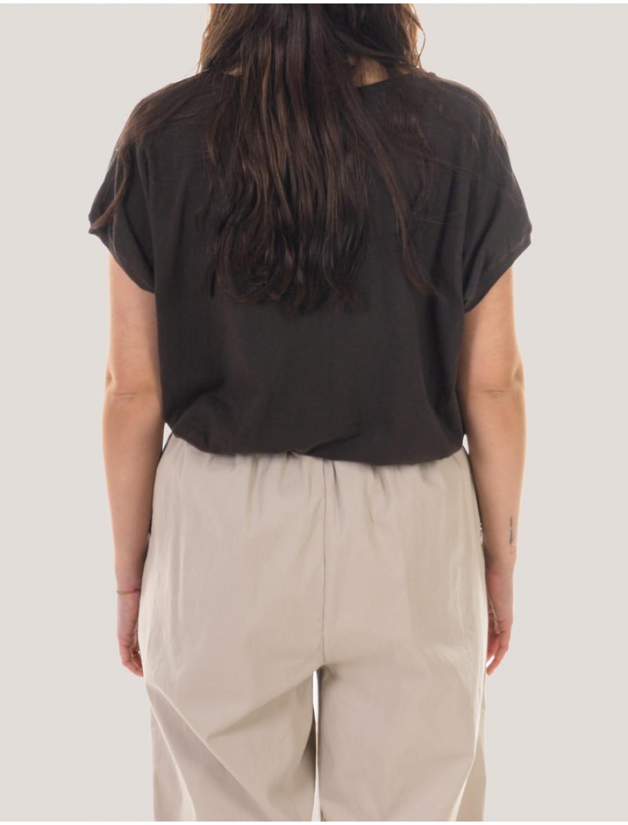 CAMISETA OBVIO NAIMA MARRoN