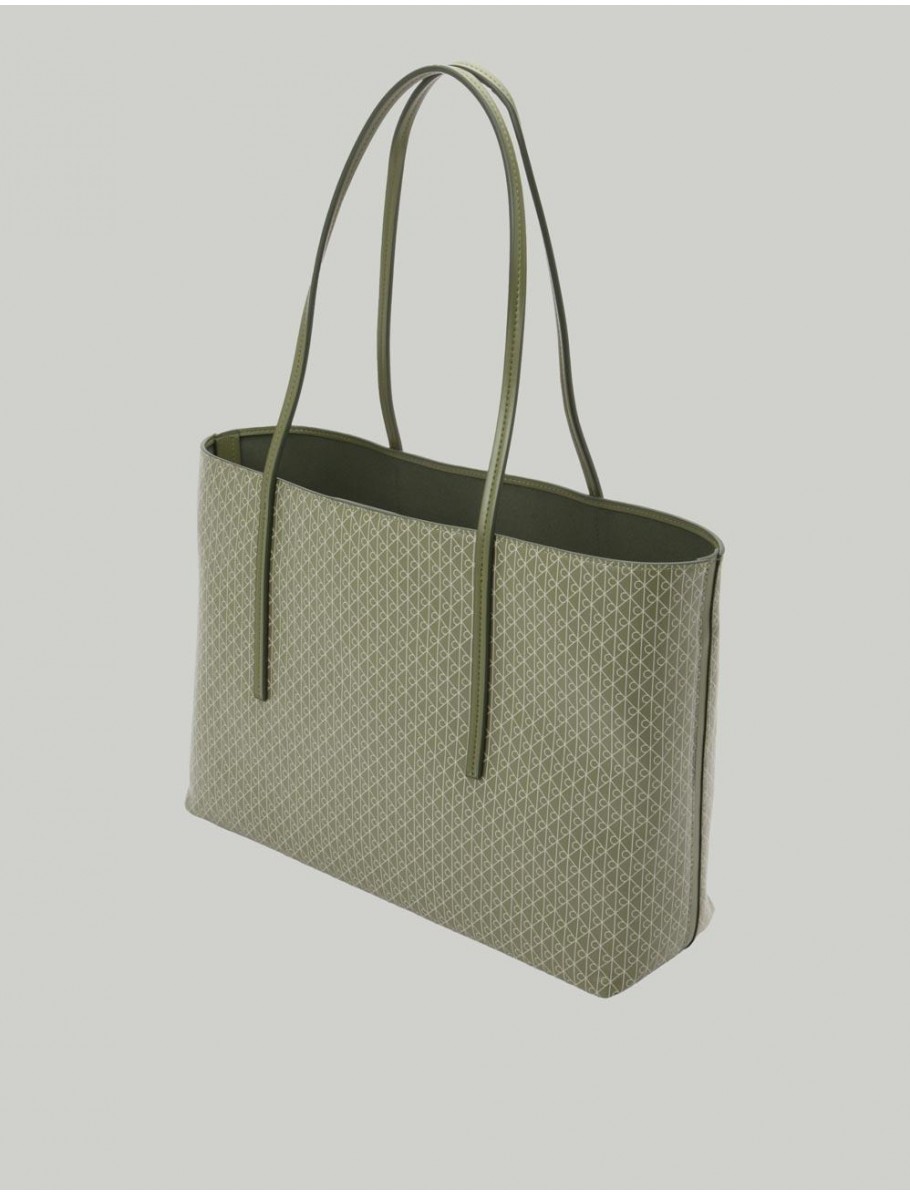 BOLSO CALVIN KLEIN EMBLEM AOP TOTE VERDE