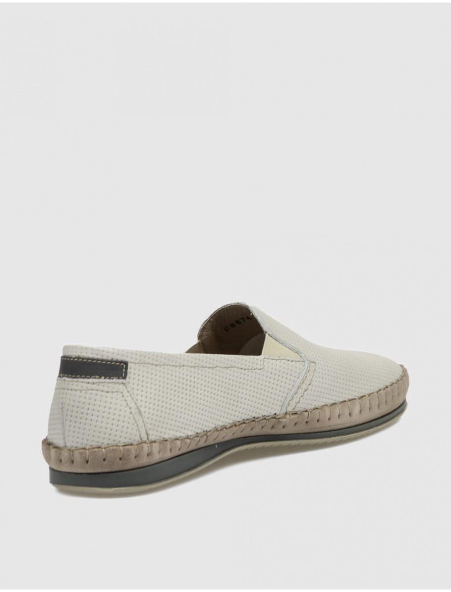 MOCASiN FLUCHOS 8674 BEIG