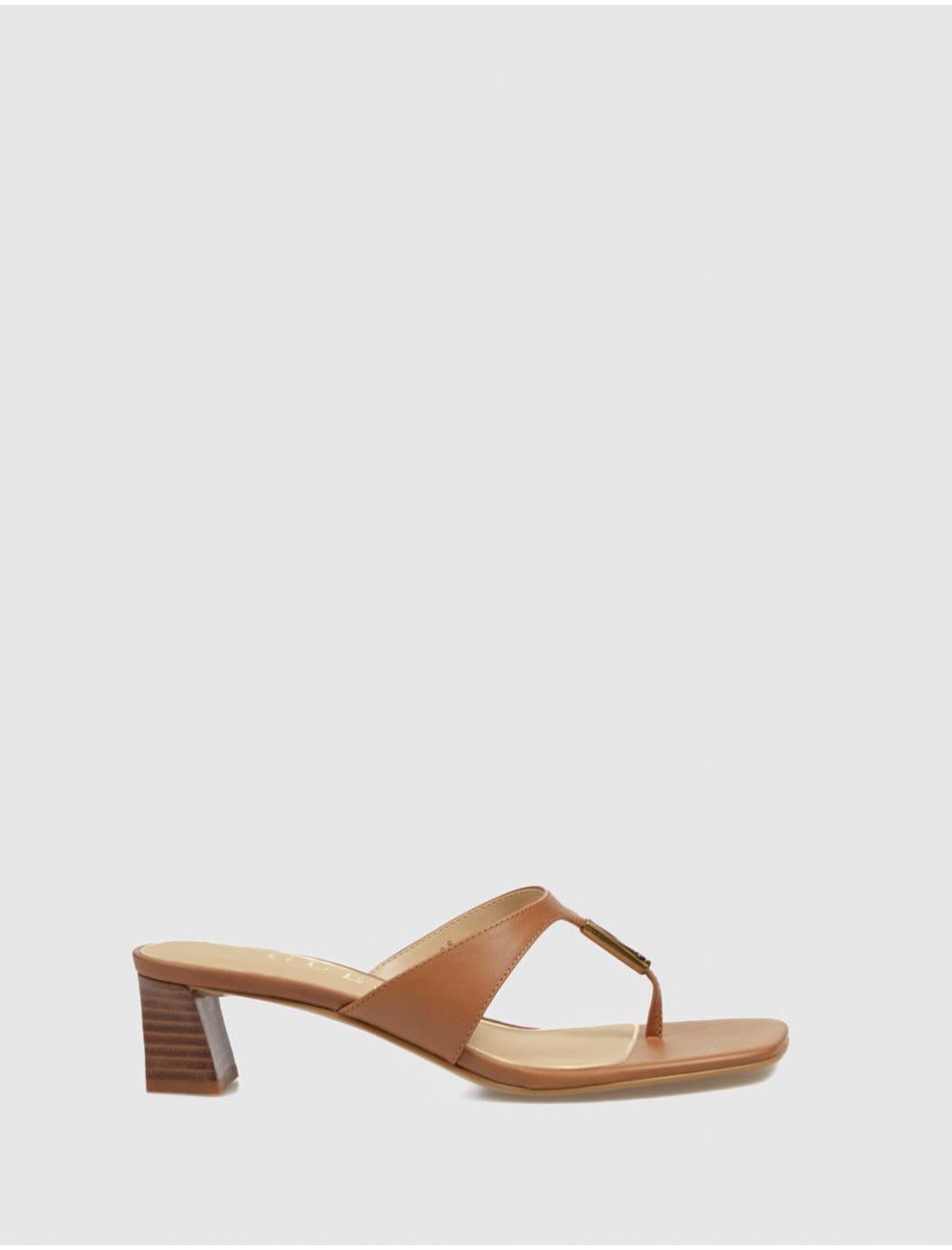 SANDALIA GUESS YAIZA MARRoN