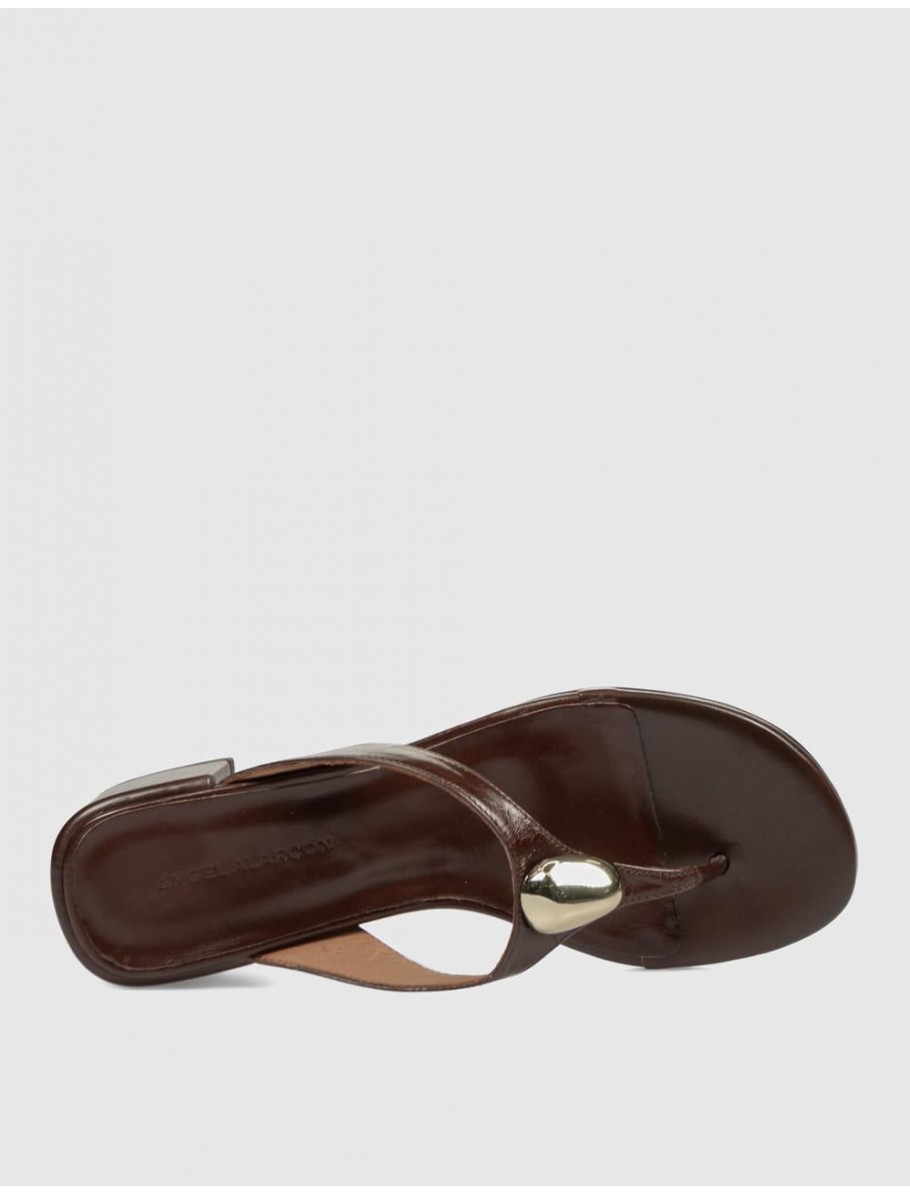 SANDALIA DE DEDO ANGEL ALARCON 26050 MARRoN