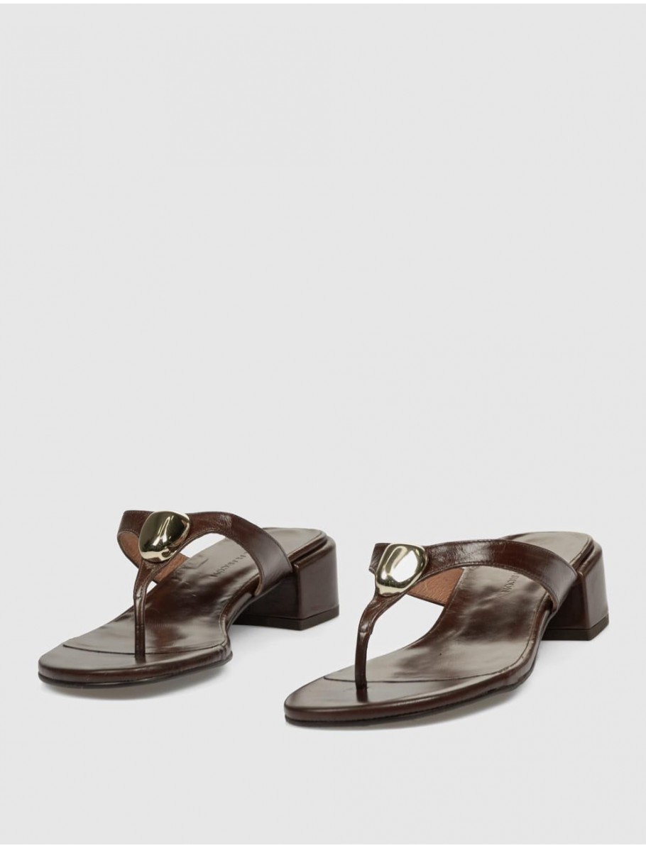 SANDALIA DE DEDO ANGEL ALARCON 26050 MARRoN