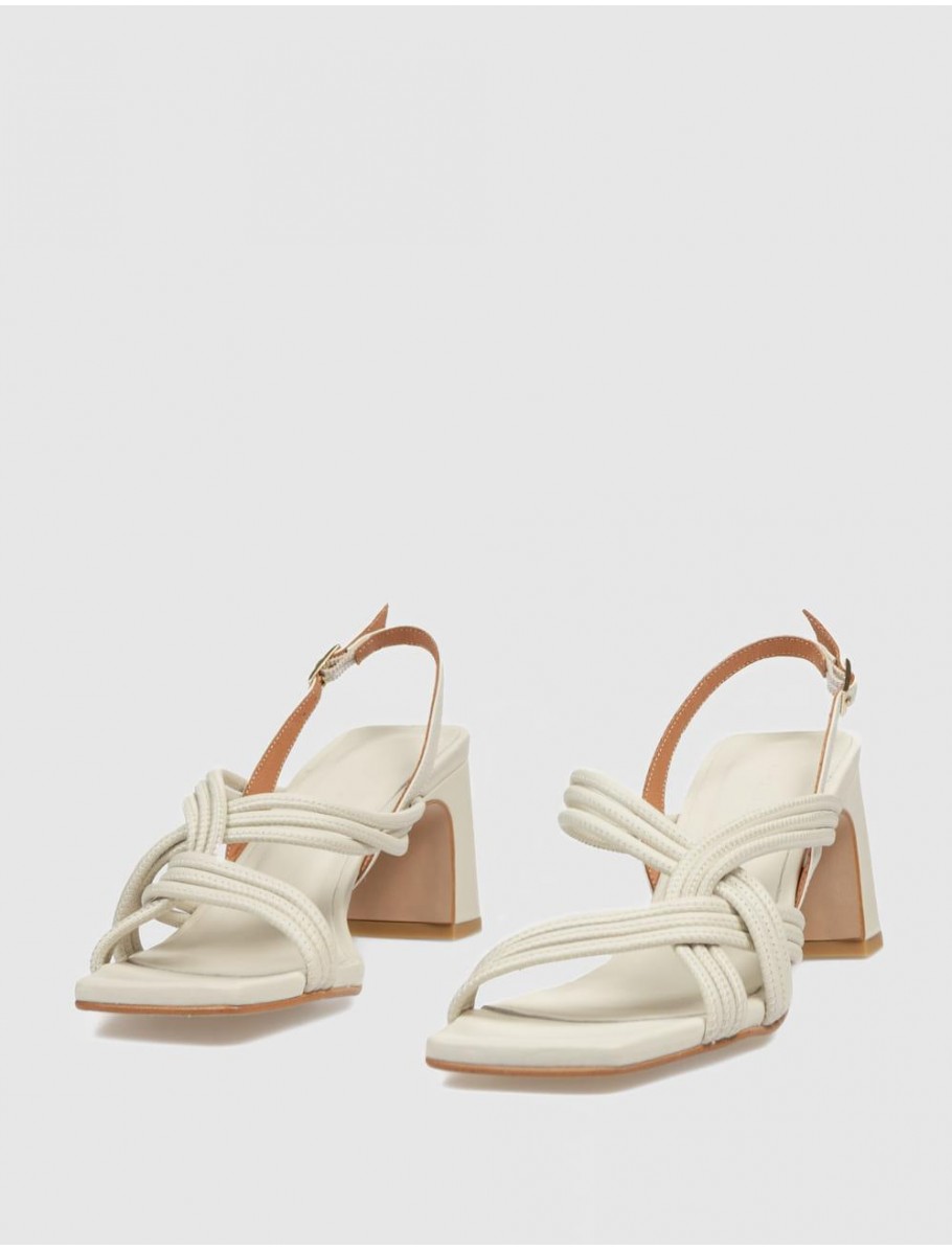 SANDALIA ANGEL ALARCON 26037 BEIG